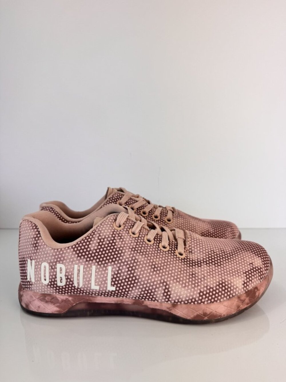 NOBULL Outwork Tie-Dye Trainers Super Fabric Dusty Rose Womens US Size 7 - Picture 4 of 13